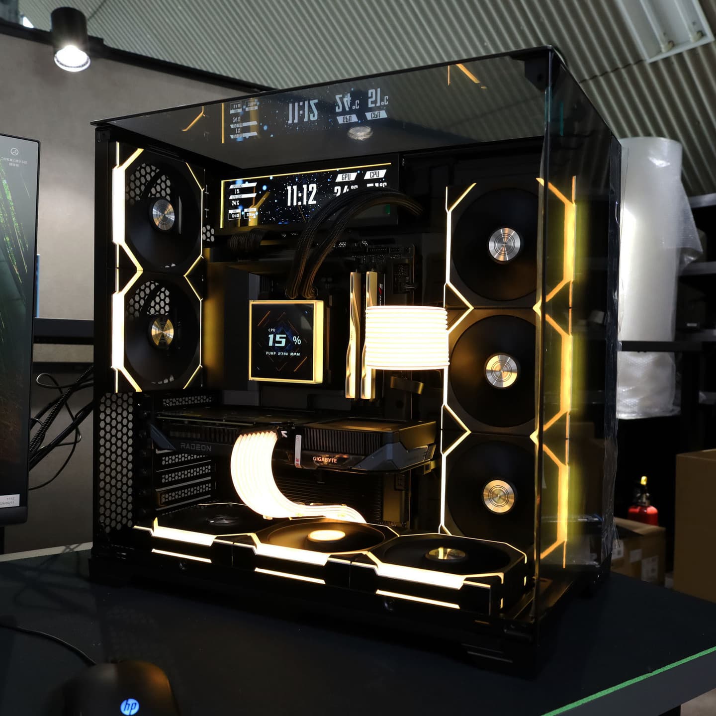 lian li dynamic mini
